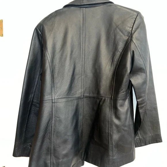 Worthington Leather Jacket. Size large. EUC. - Picture 3 of 5